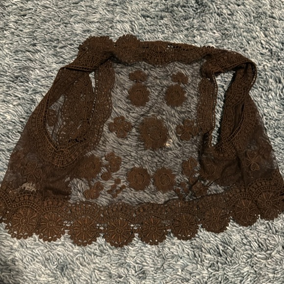 Cropped Vintage Lace top - Picture 3 of 4